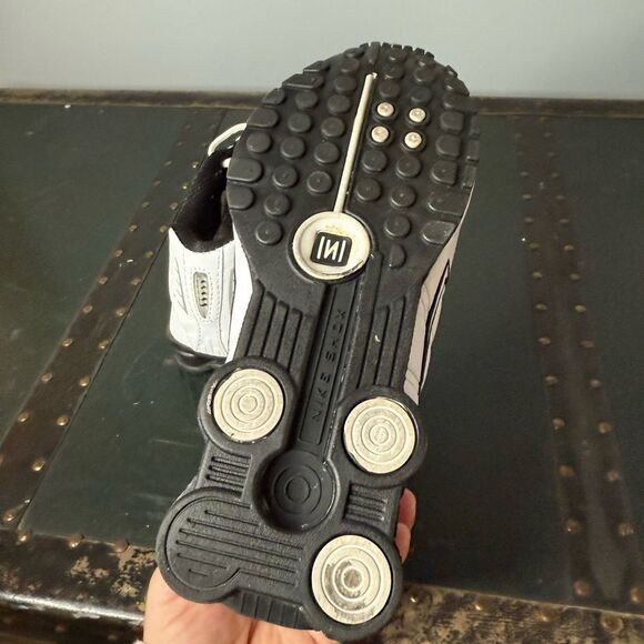 Vintage Nike shox 2004 Size 6.5 104265-001 Amazing Condition - Picture 3 of 5